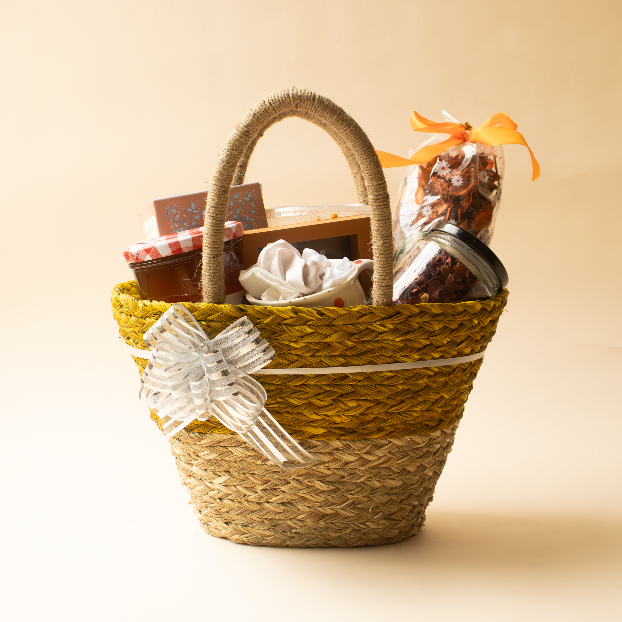 Amazing Assortment Wine Gift Basket – wine gift baskets – US delivery -  Good 4 You Gift Baskets USA